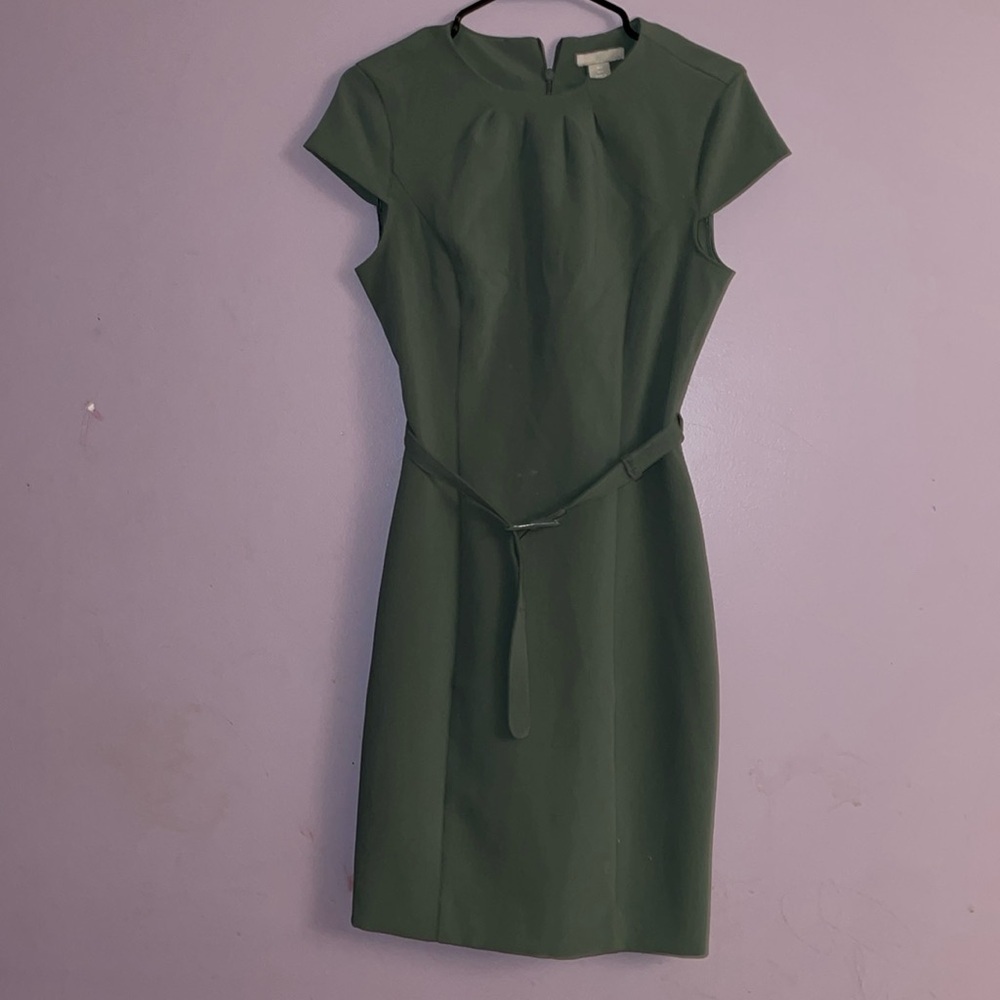 Elegant Green Belted Sheath Dress